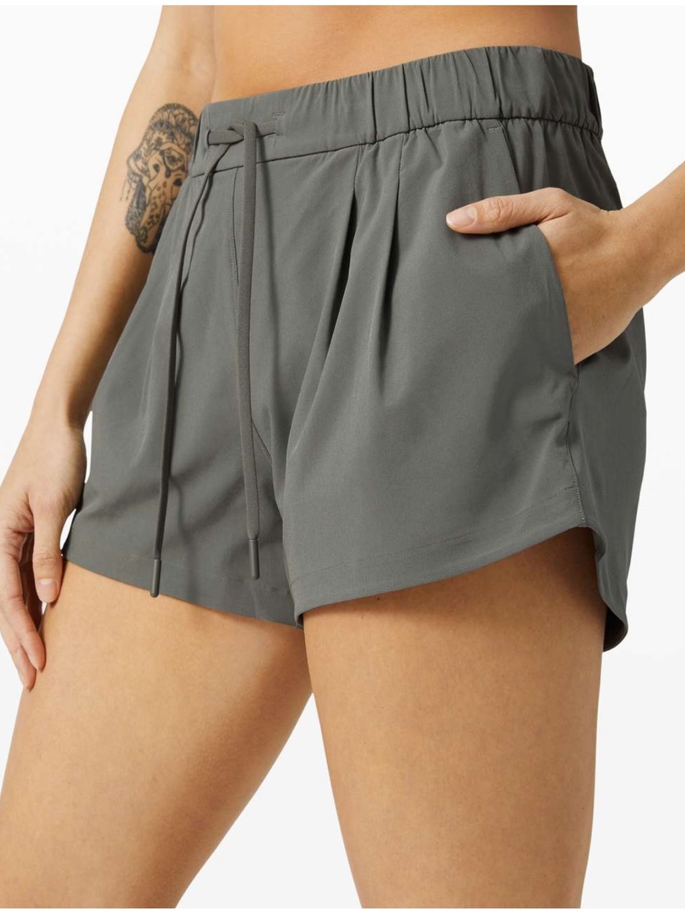 Lululemon Stroll at Sundown Short 3"
- Grey Sage 12